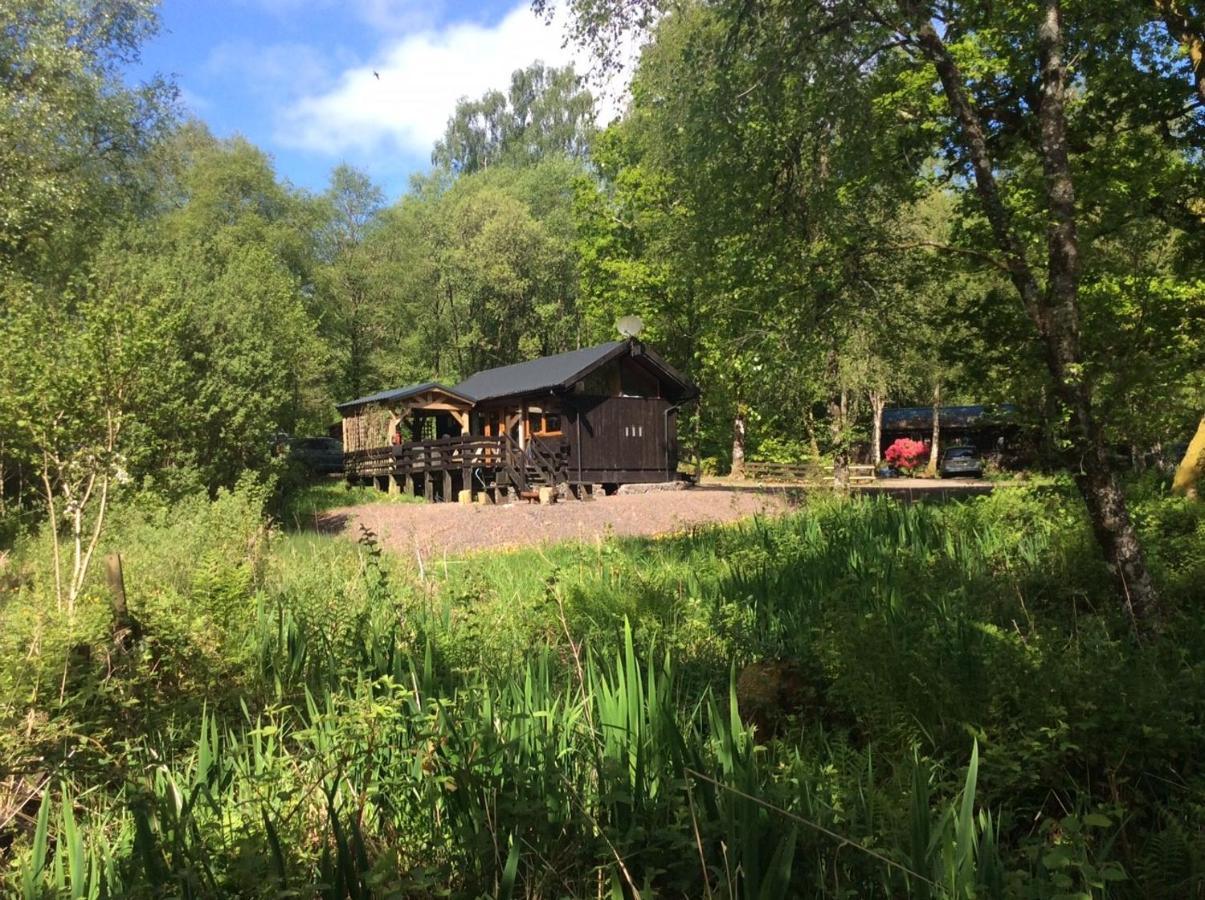 Loch Aweside Forest Cabins Dalavich Exterior photo
