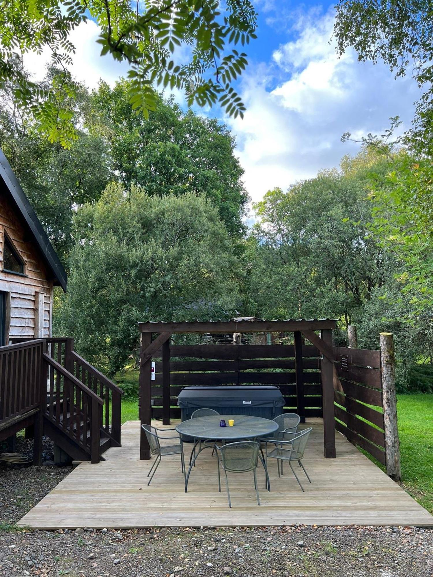 Loch Aweside Forest Cabins Dalavich Room photo